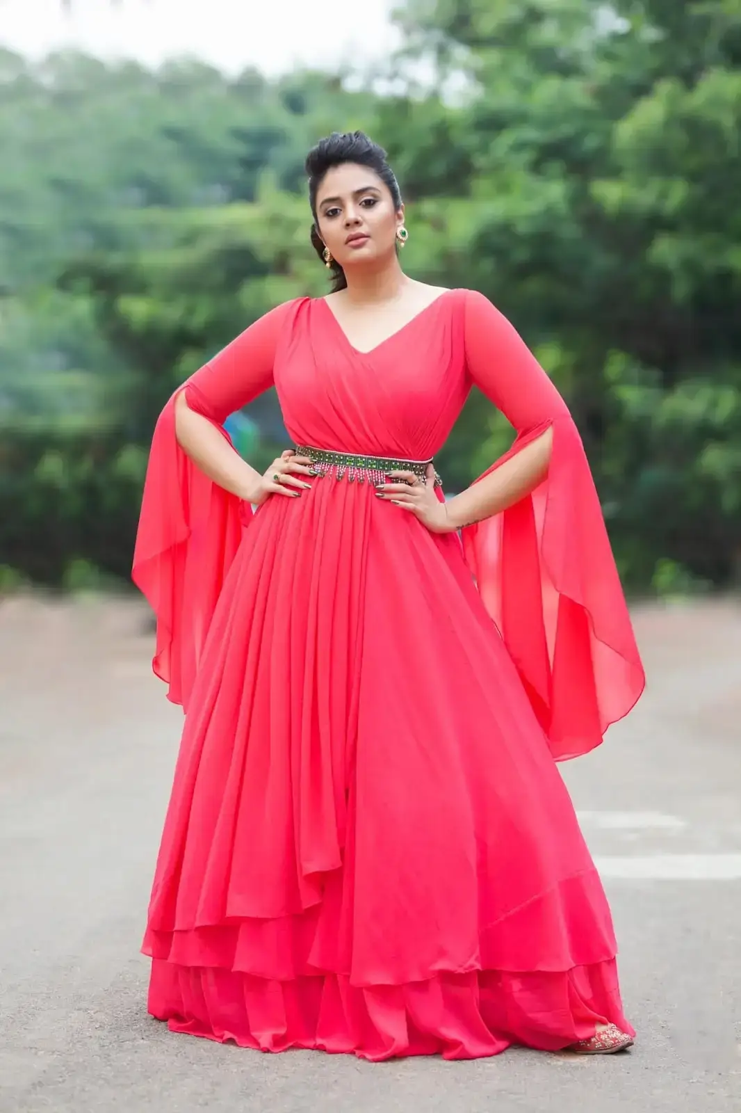 South Indian Television Actress Sreemukhi in Long Red Gown